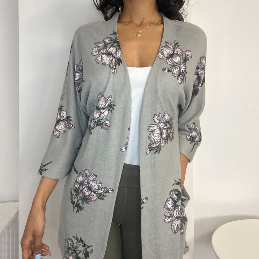 GREY CARDIGAN